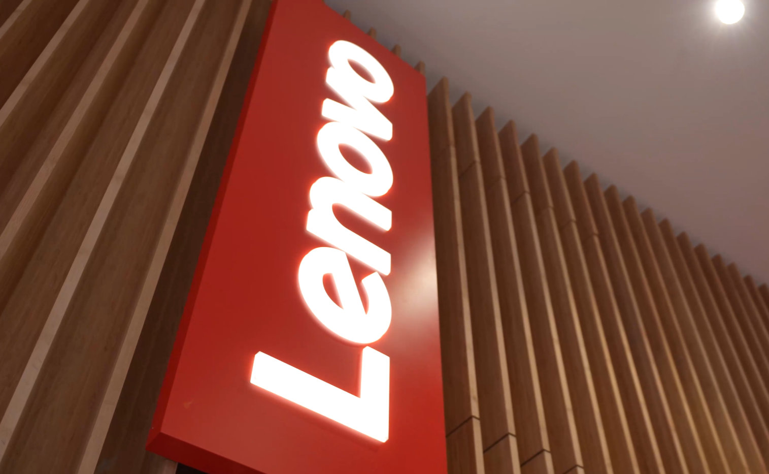 Store di Spazio Lenovo